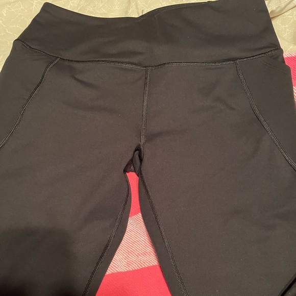 VS Sport yoga/ leggings SZ M - Picture 5 of 5